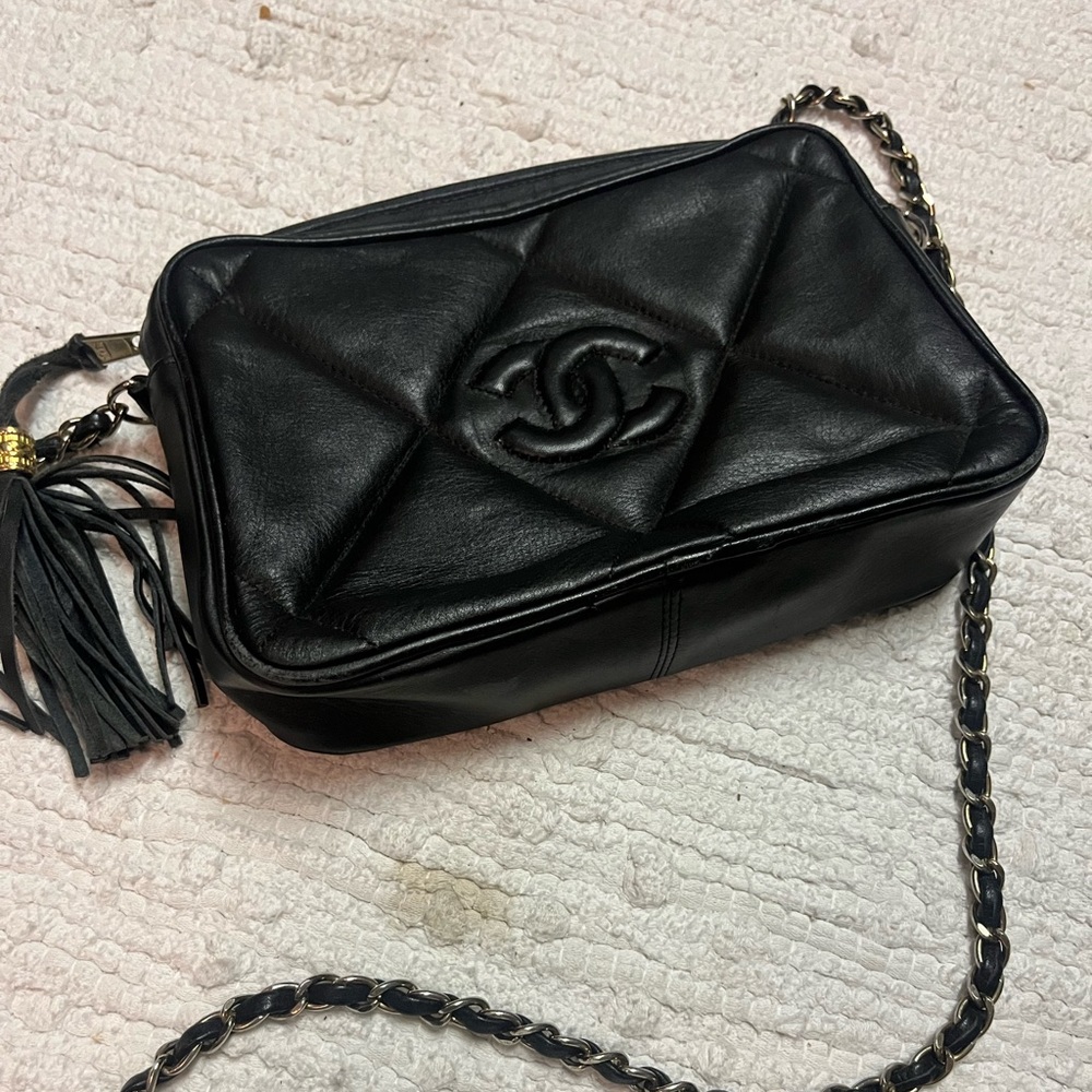 Vintage 1940’s Chanel purse
